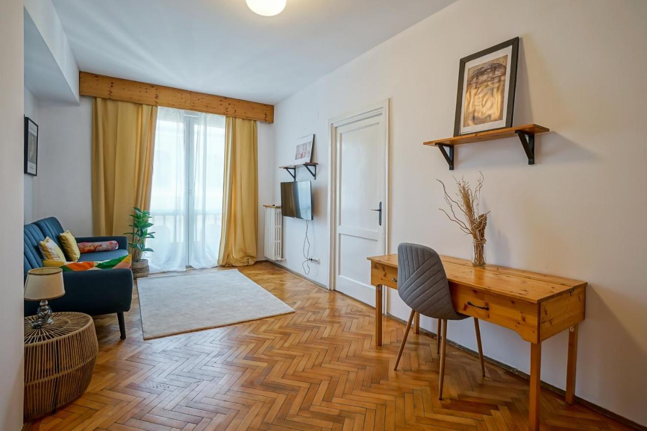 Appartamento Apartament Universitate - Centrul Vechi Bucarest Esterno foto