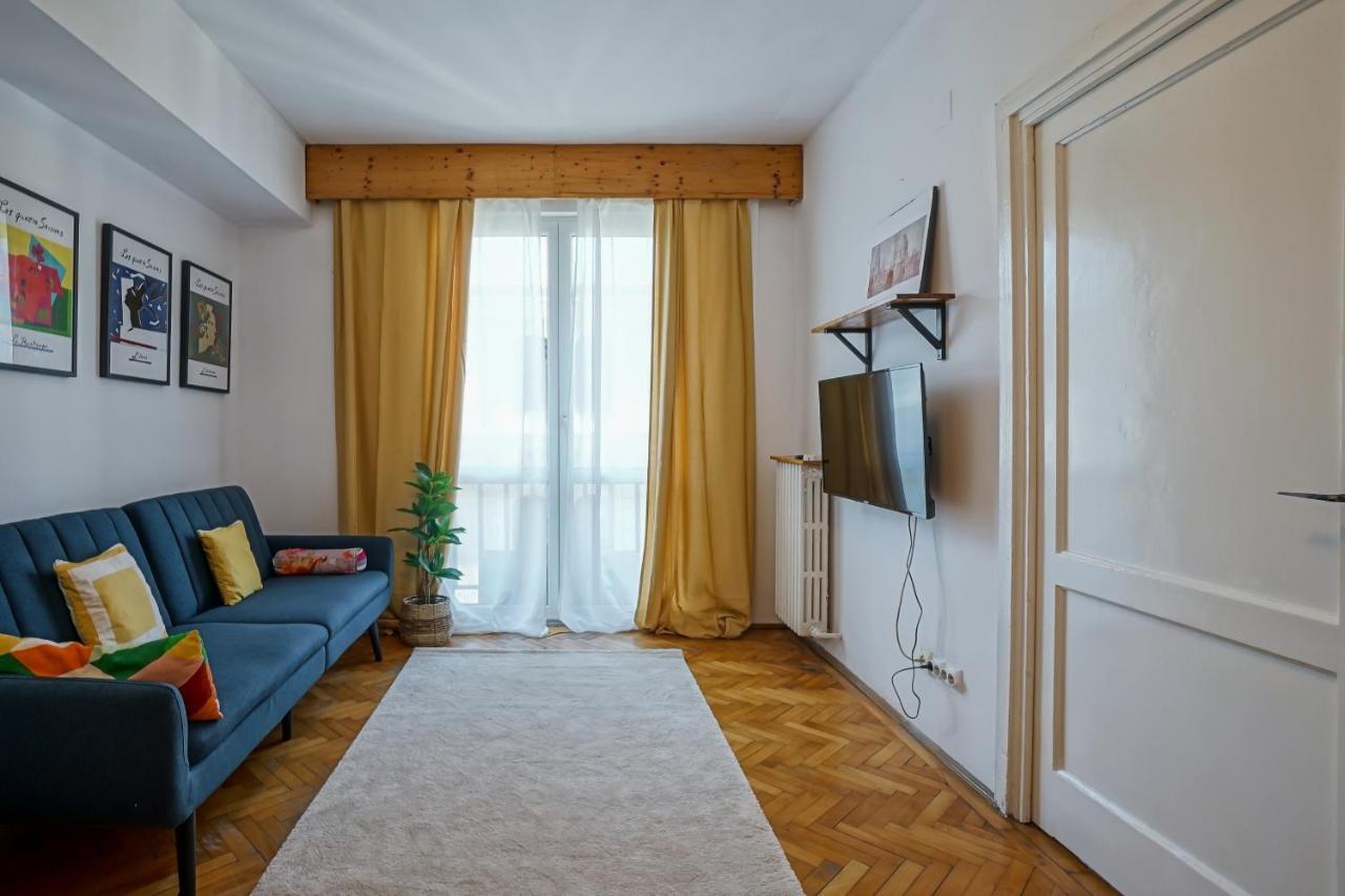Appartamento Apartament Universitate - Centrul Vechi Bucarest Esterno foto